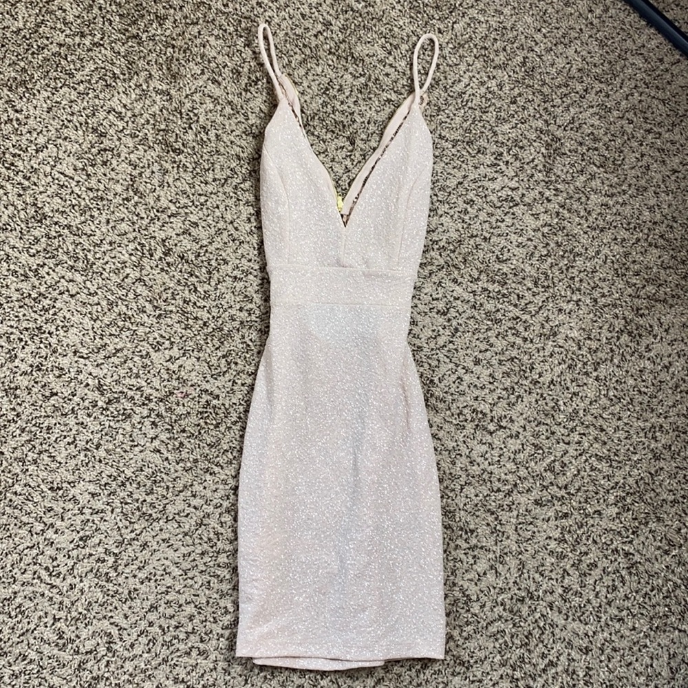 NWT WINDSOR SPARKLY MINI DRESS size (XS)